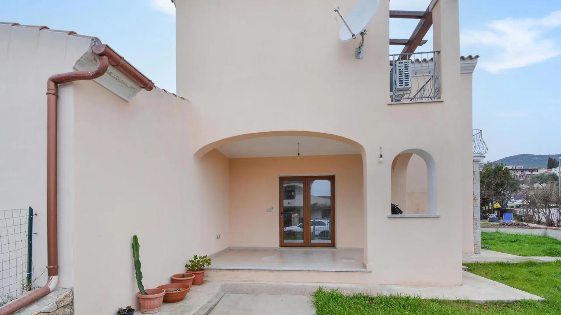 Awesome Home In Malamuri With Wifi Budoni Holiday home